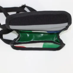 Groen schoudertasje met uniek design